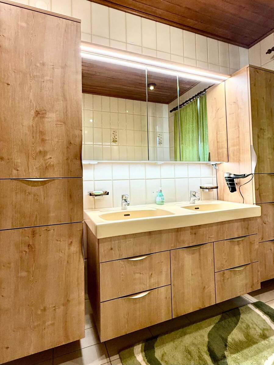 Einbauschrank